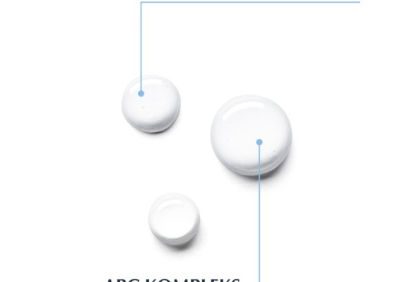 Eucerin DermatoCLEAN 3 u 1 Micelarni fluid za čišćenje 400ml